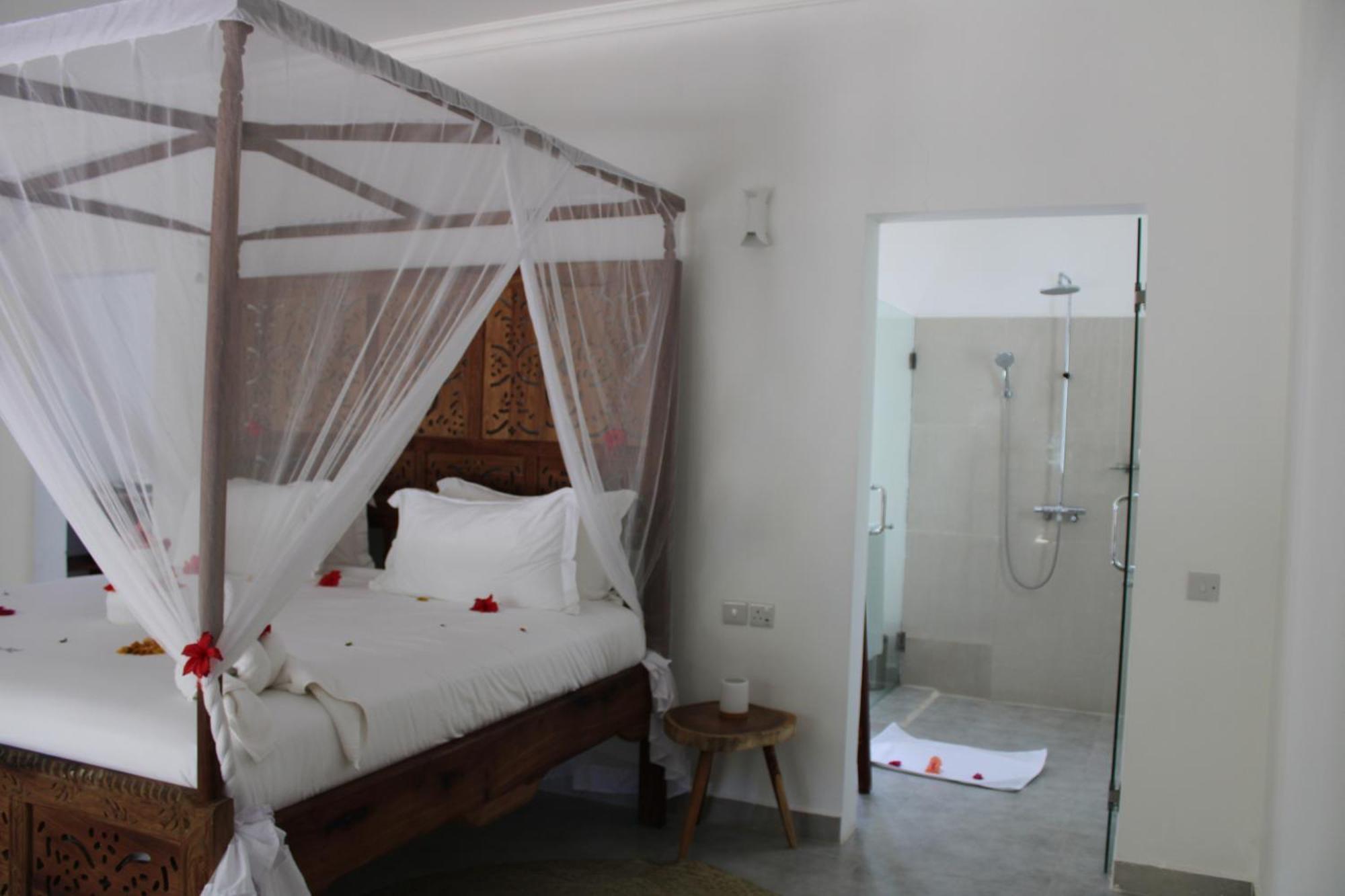 Kivuli Beach Resort Paje Exterior foto